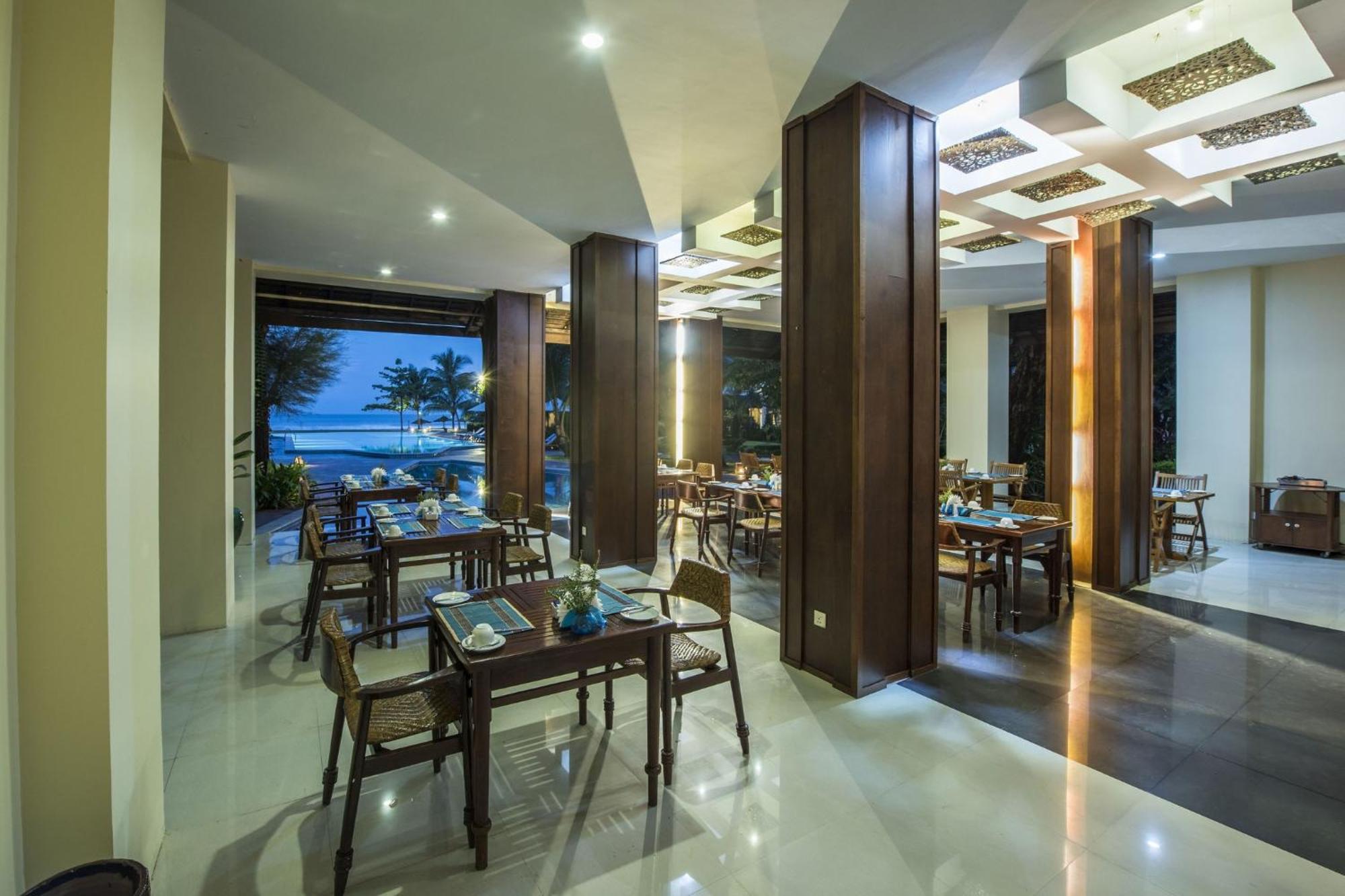 Jade Marina Resort And Spa Ngapali Exteriér fotografie